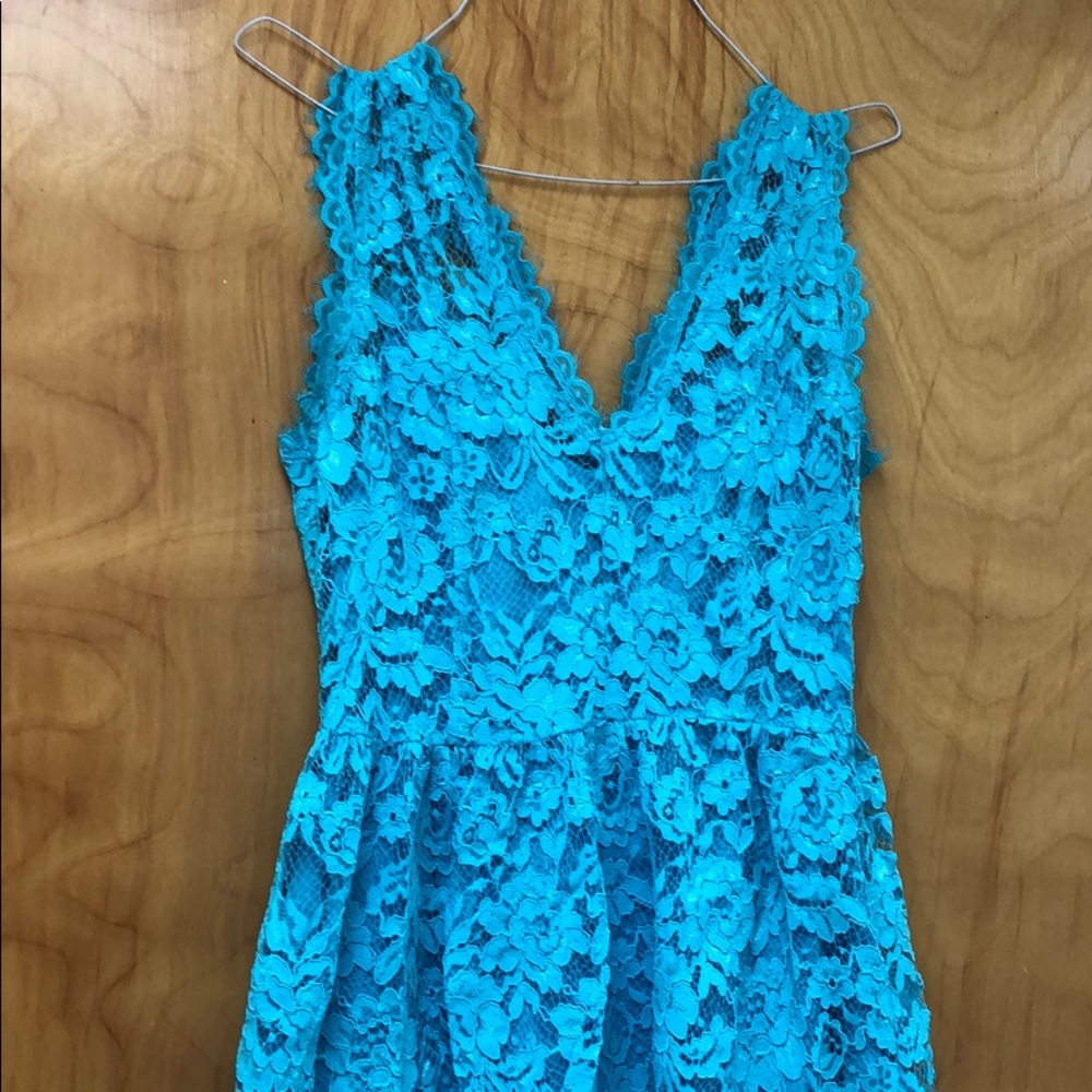 Stunning Turquoise Lace V-Neck Dress, M
